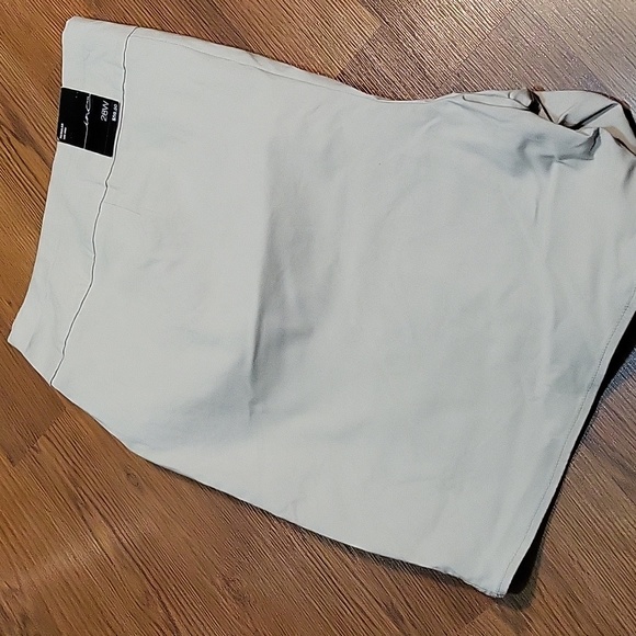 New INC Plus Size Shorts Size 28W - Picture 1 of 7